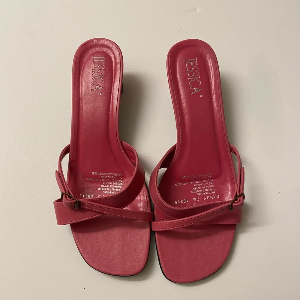 Pink heels size US 7 women’s